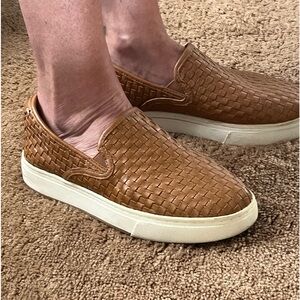 JSlides Woven slip on sneaker/tennis shoes size 7
